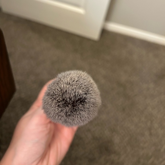 IT Cosmetics Heavenly Luxe Makeup Brush - powder - Picture 4 of 5